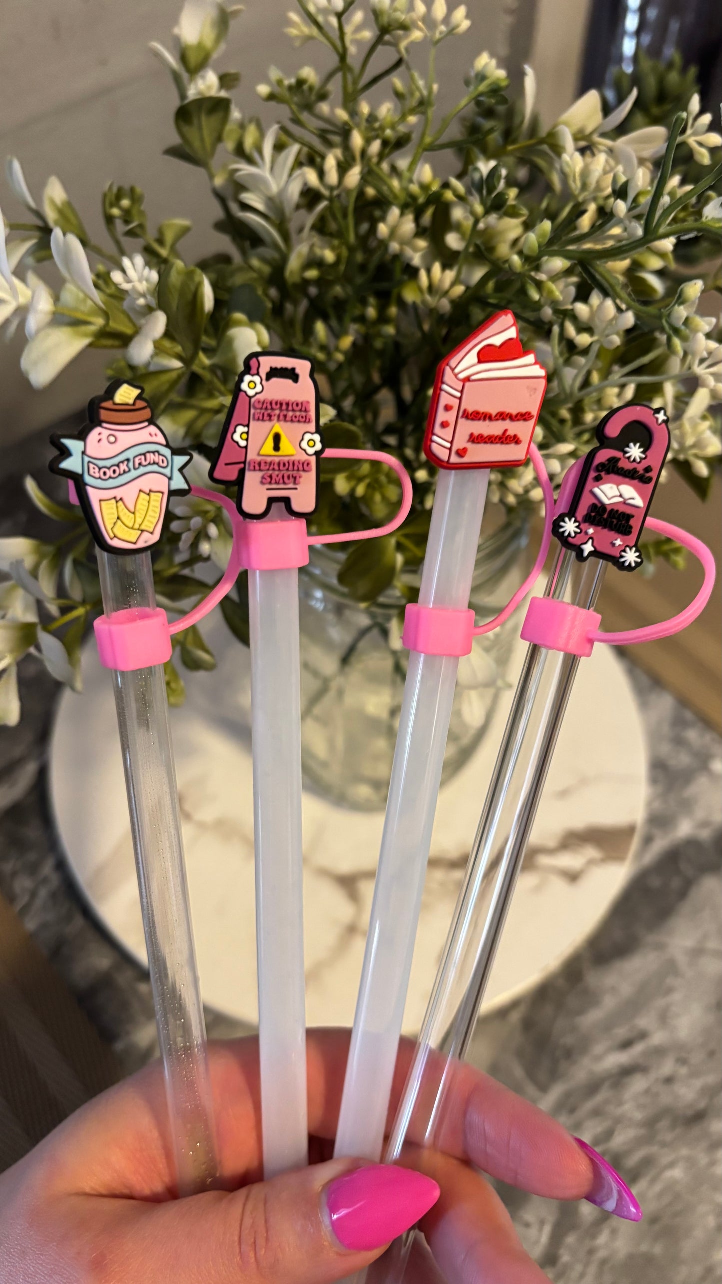 Book lovers straw topper