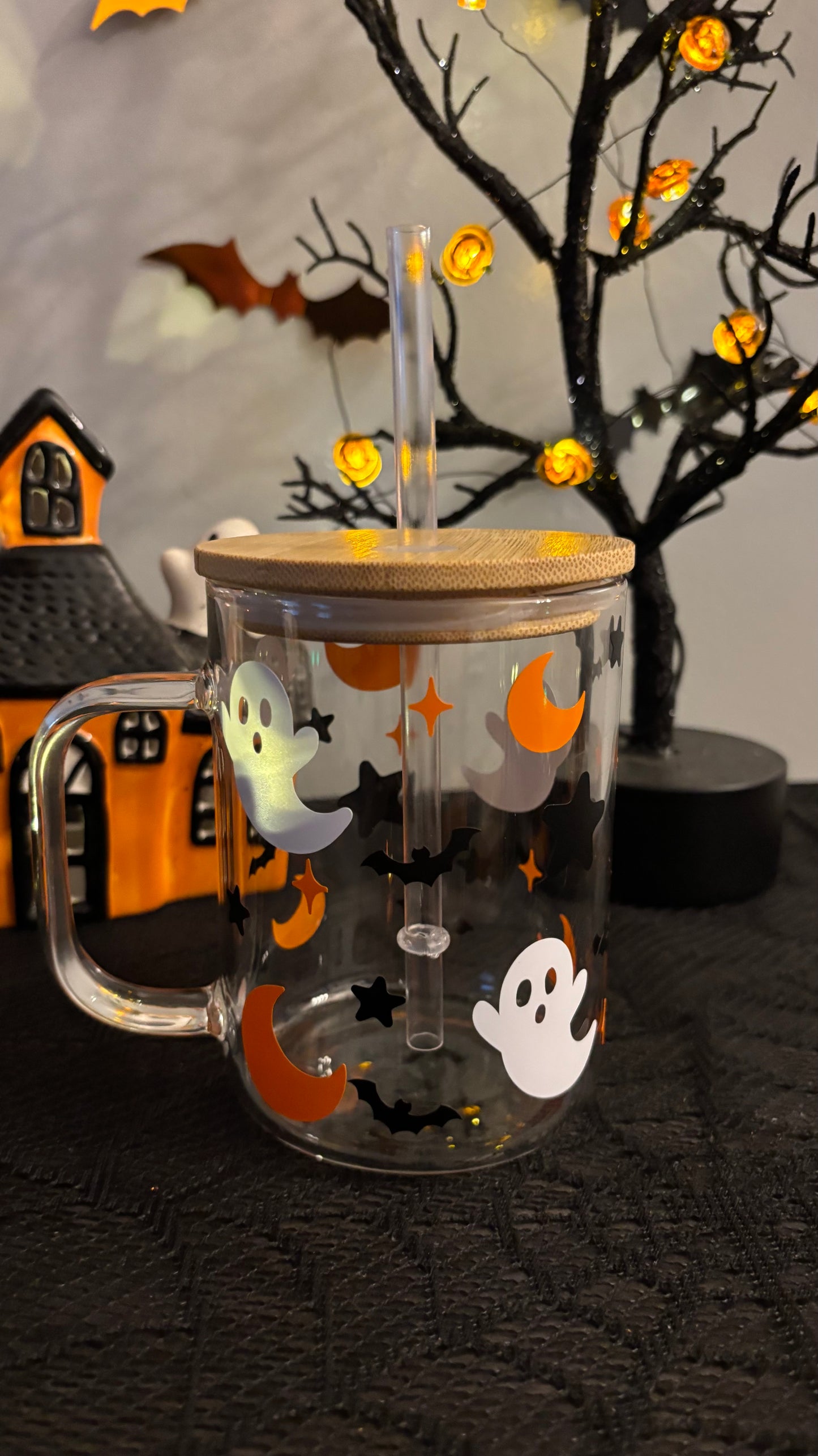 Halloween ghosts glass mug
