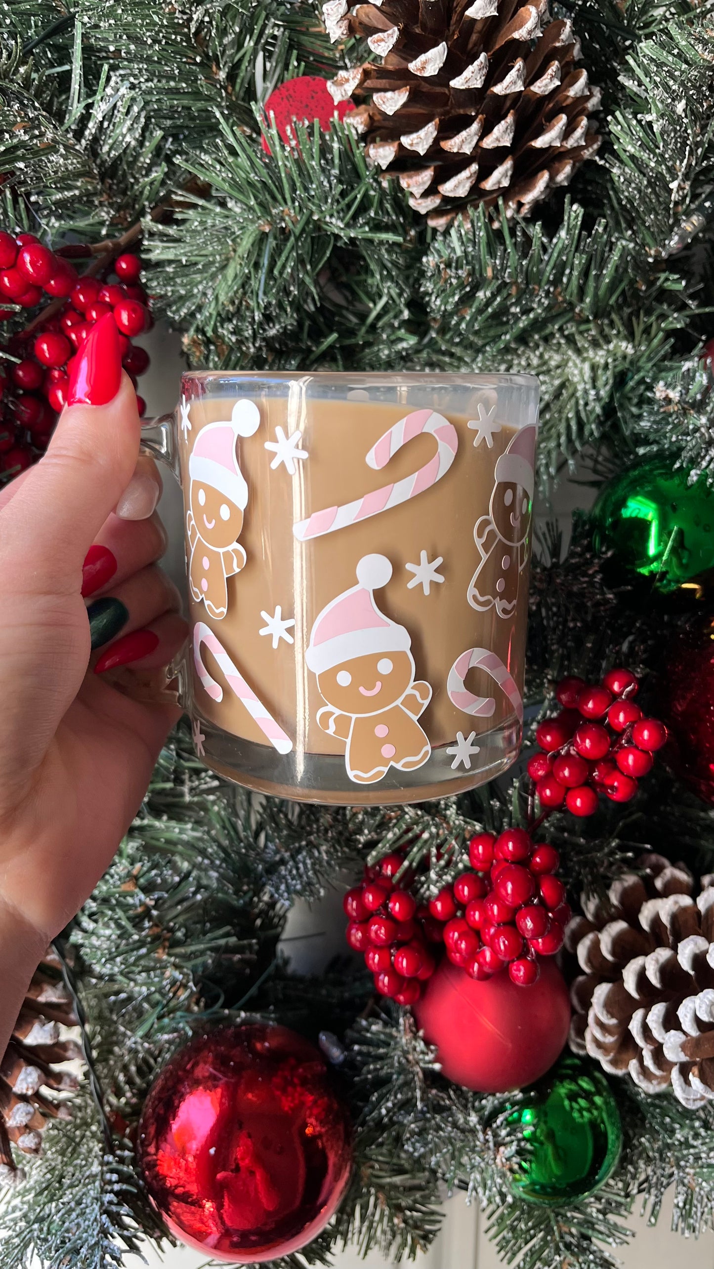Pink gingerbread glass mug