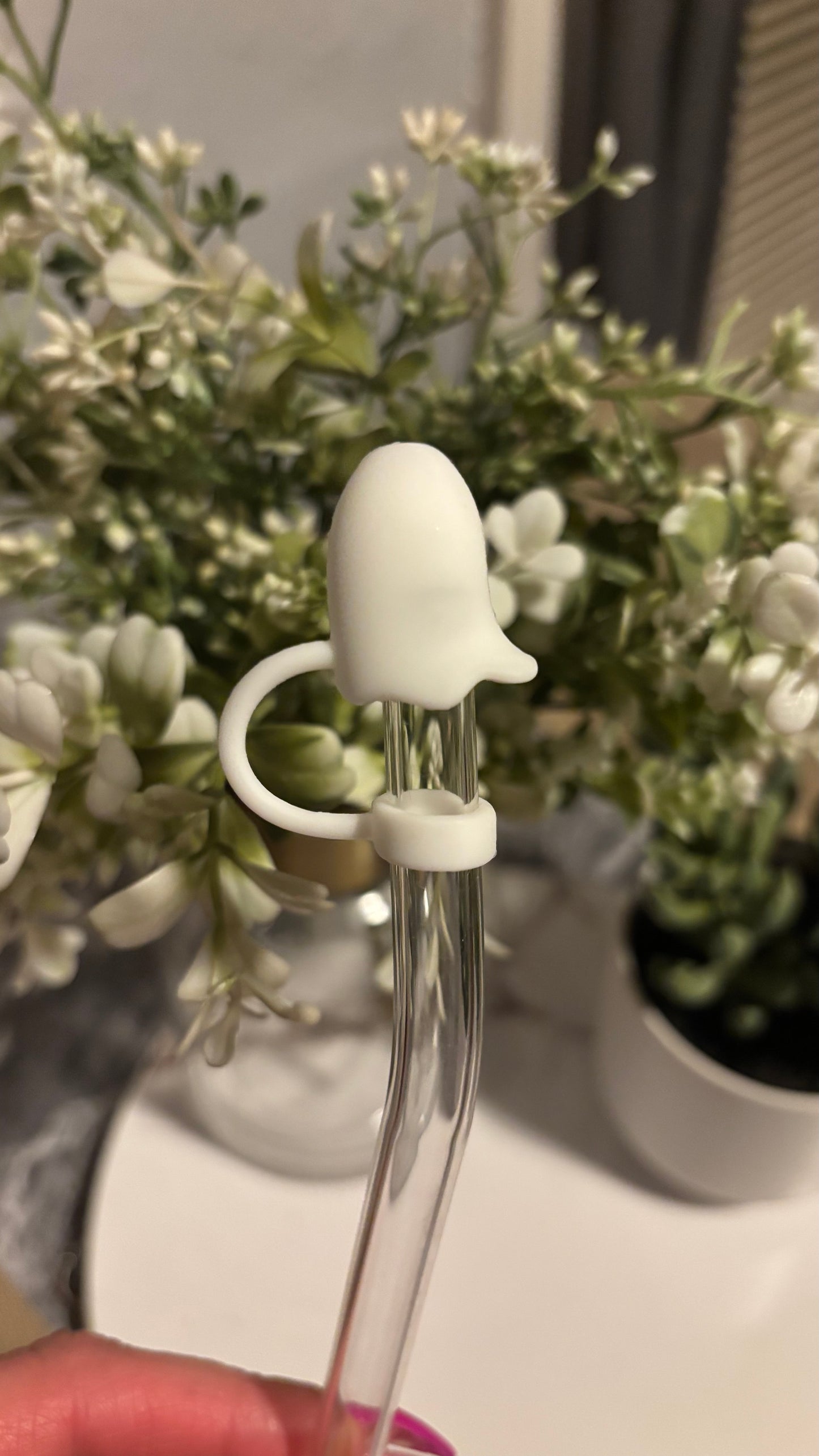 Ghosty straw topper