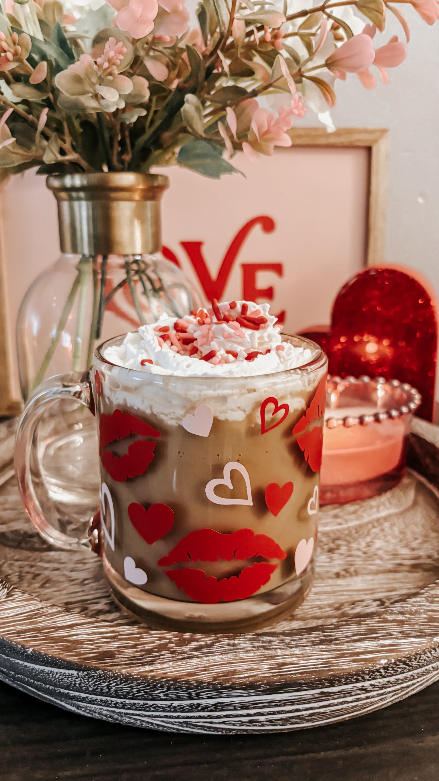 Valentines kisses and hearts mug