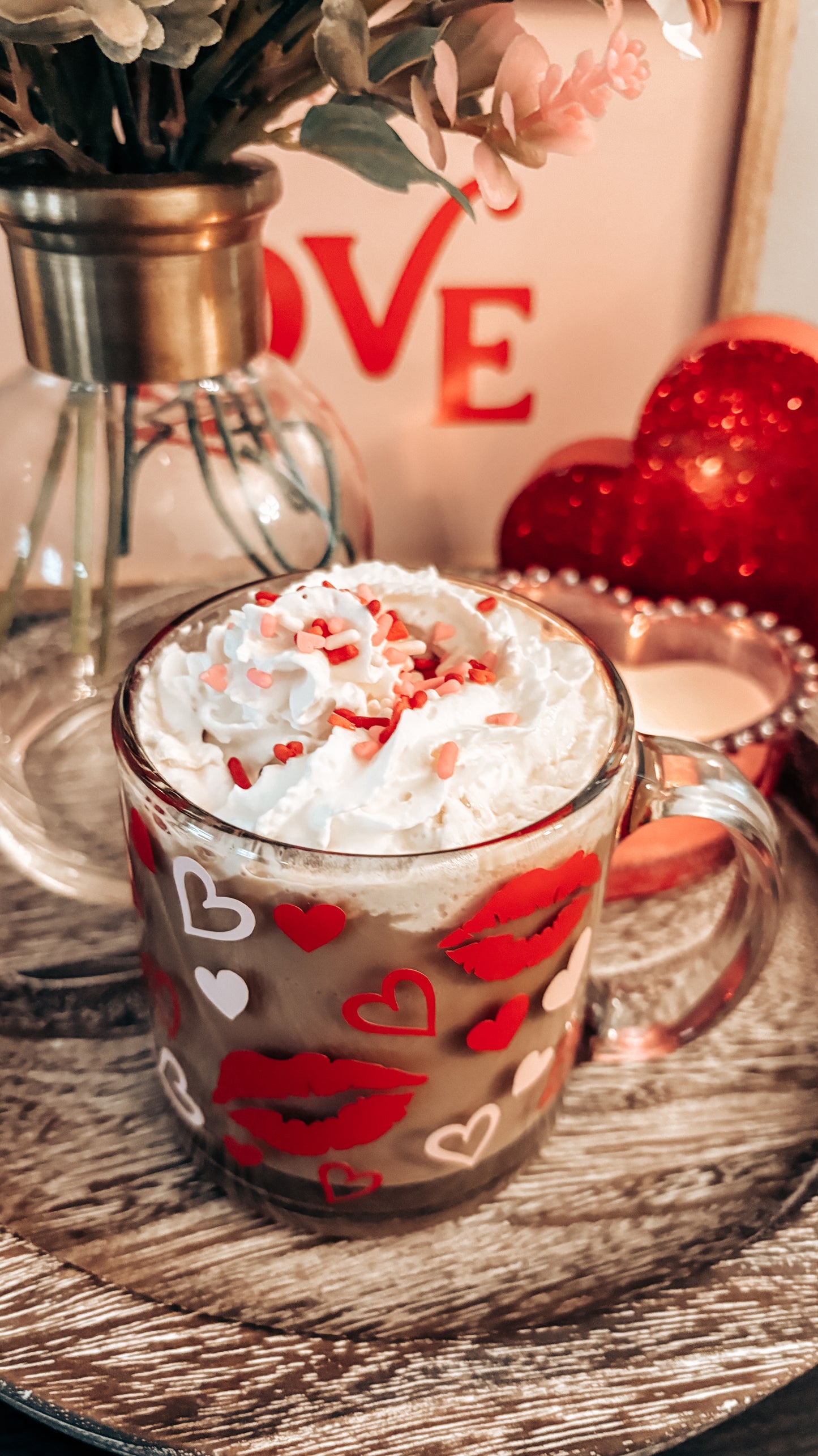Valentines kisses and hearts mug