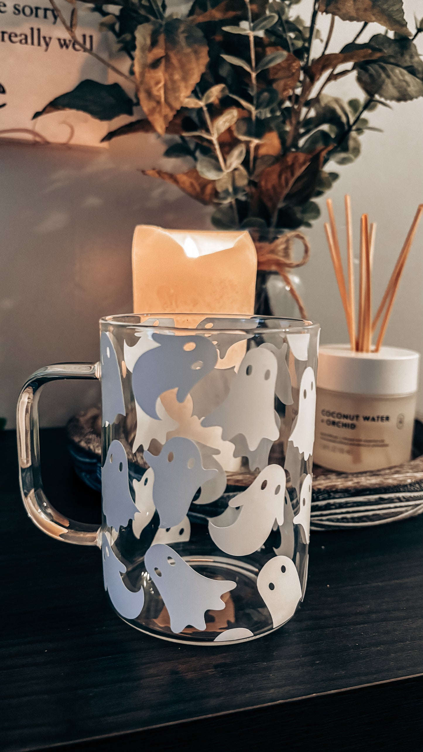 Spooky ghosts glass