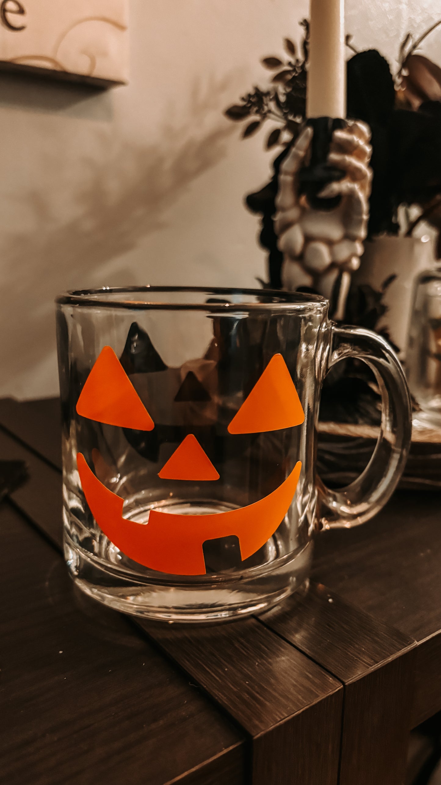 Jack-o-lantern face mug