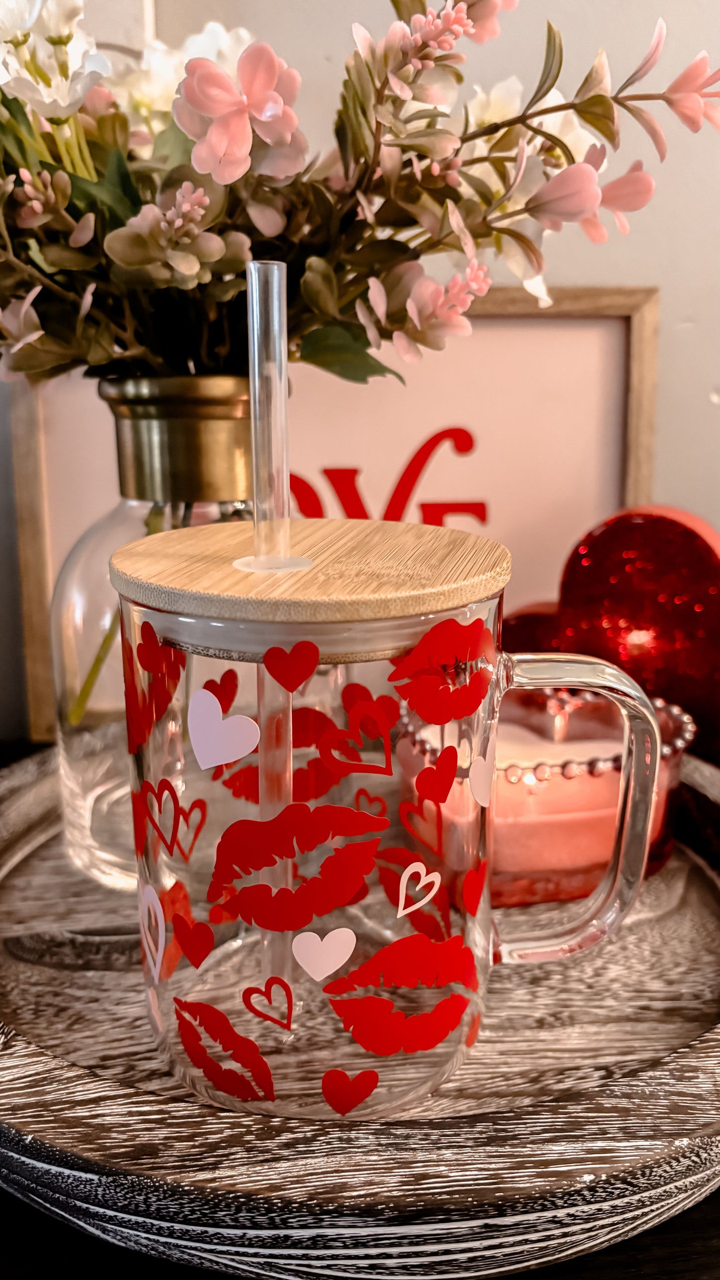 Kisses and hearts mug