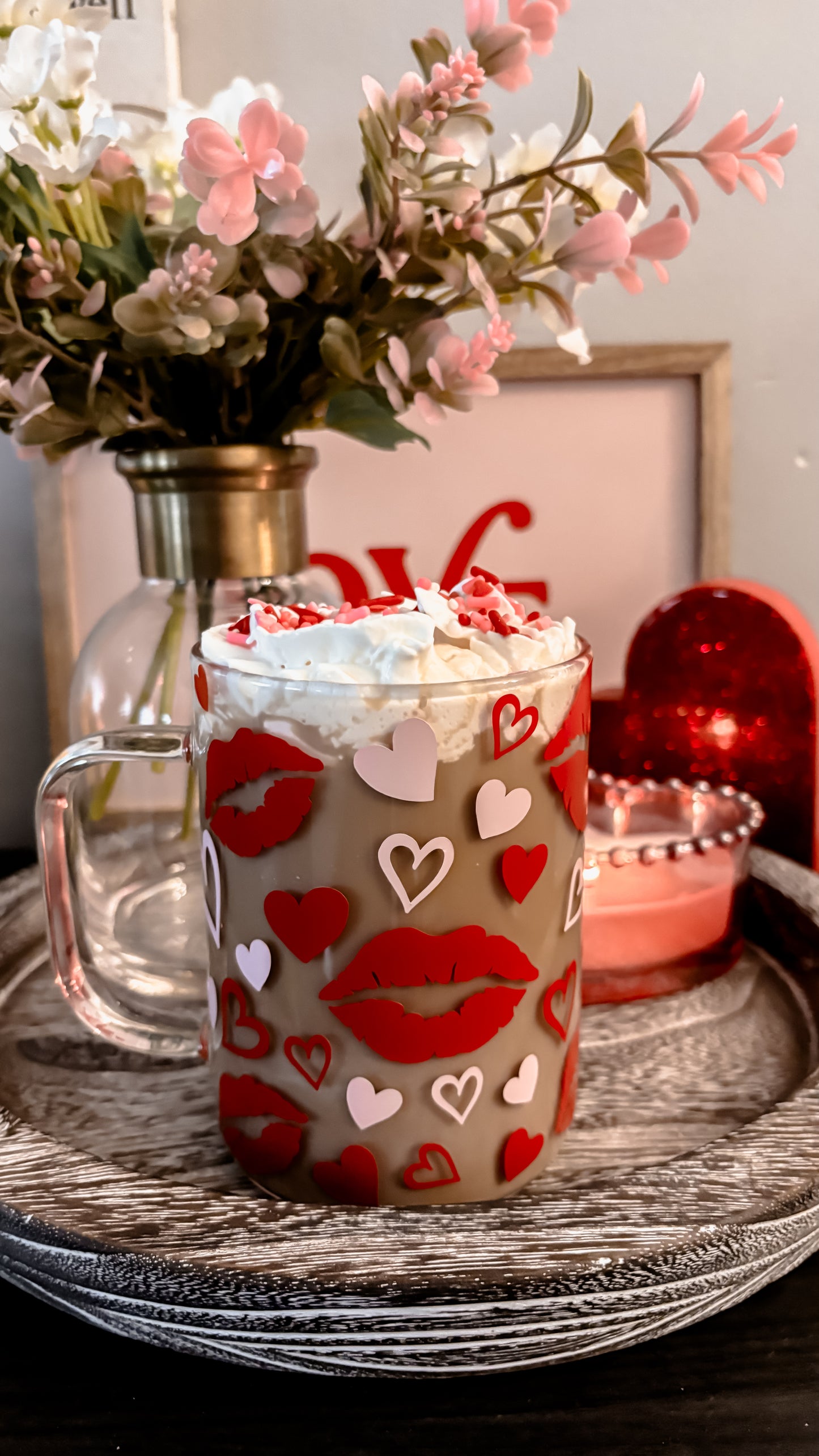 Kisses and hearts mug