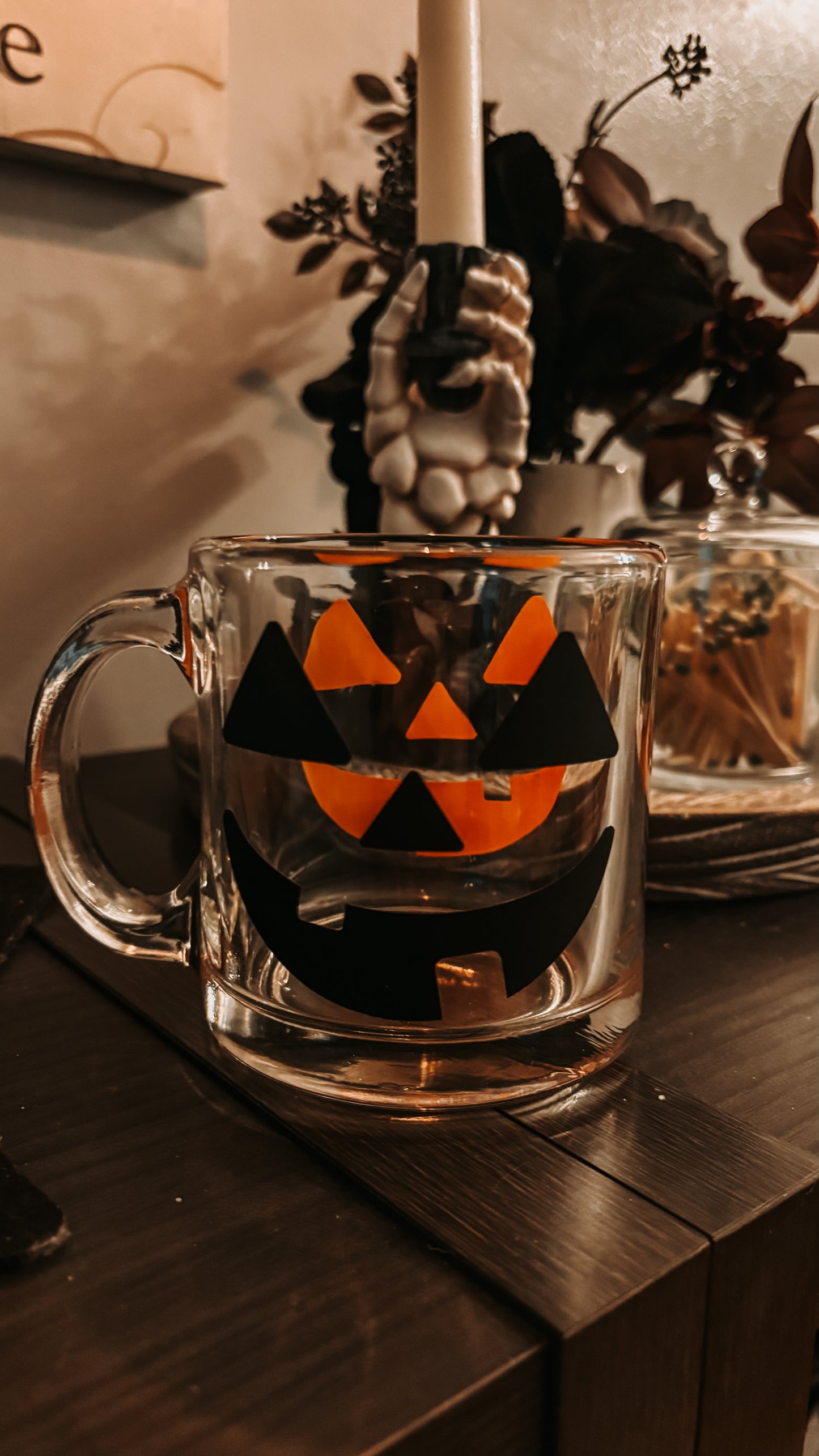 Jack-o-lantern face mug