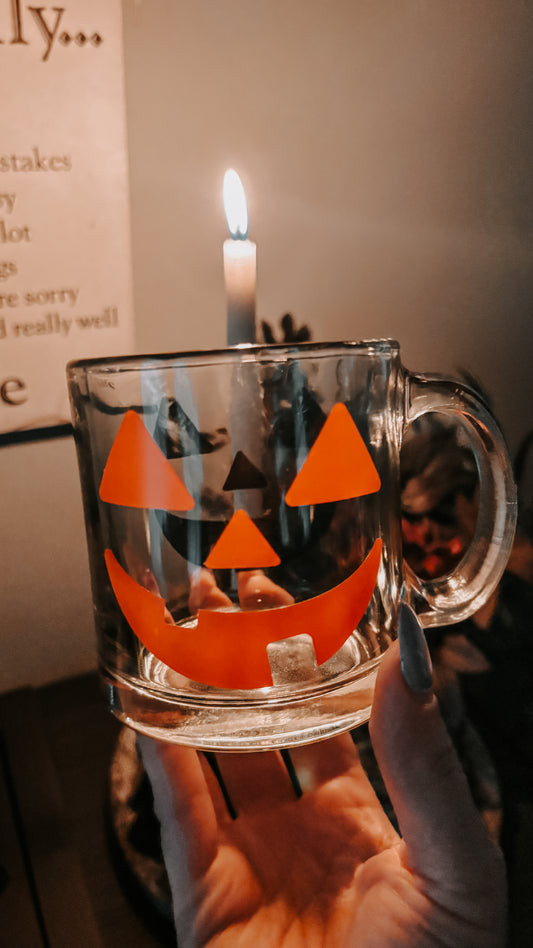 Jack-o-lantern face mug