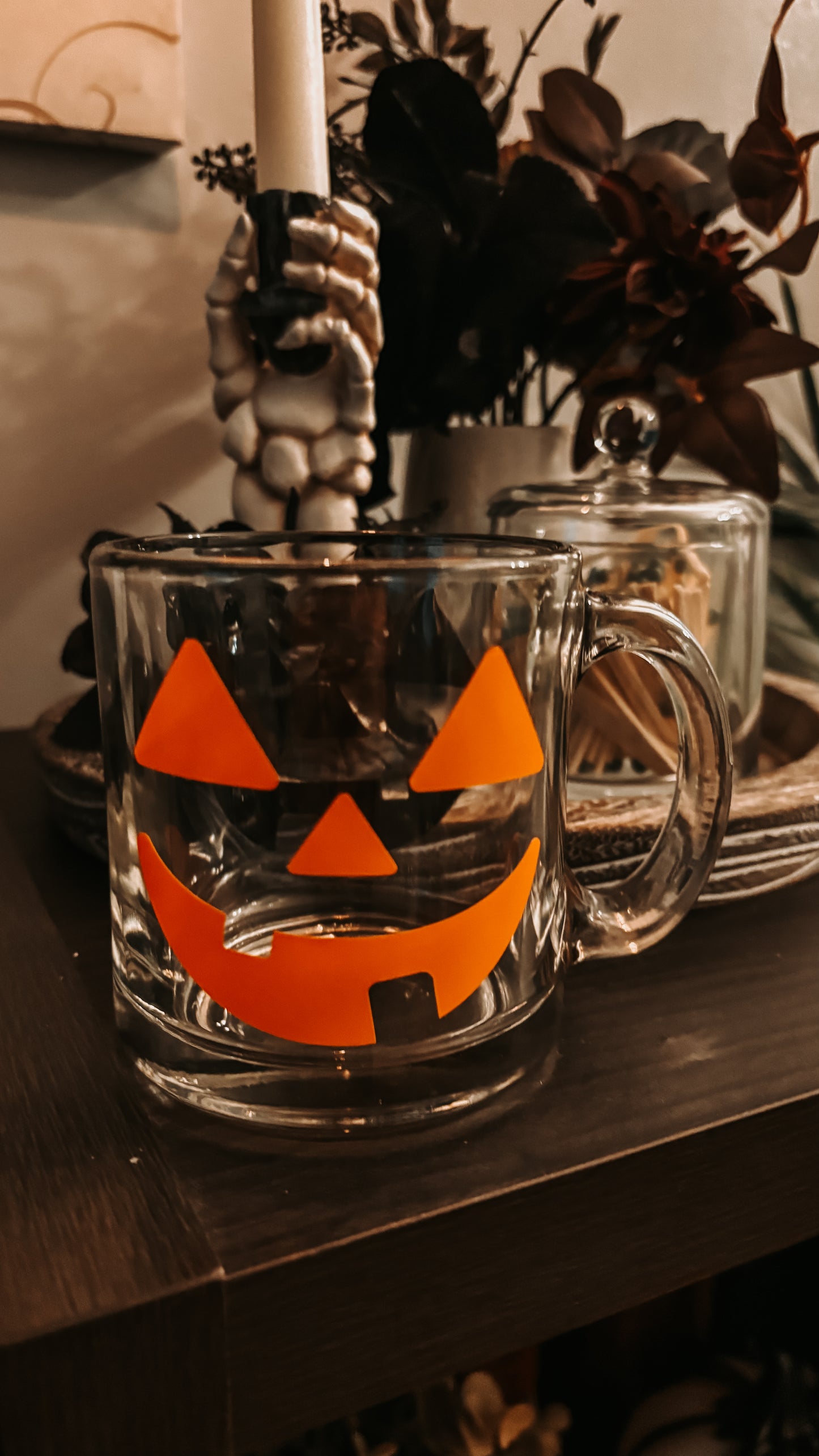 Jack-o-lantern face mug