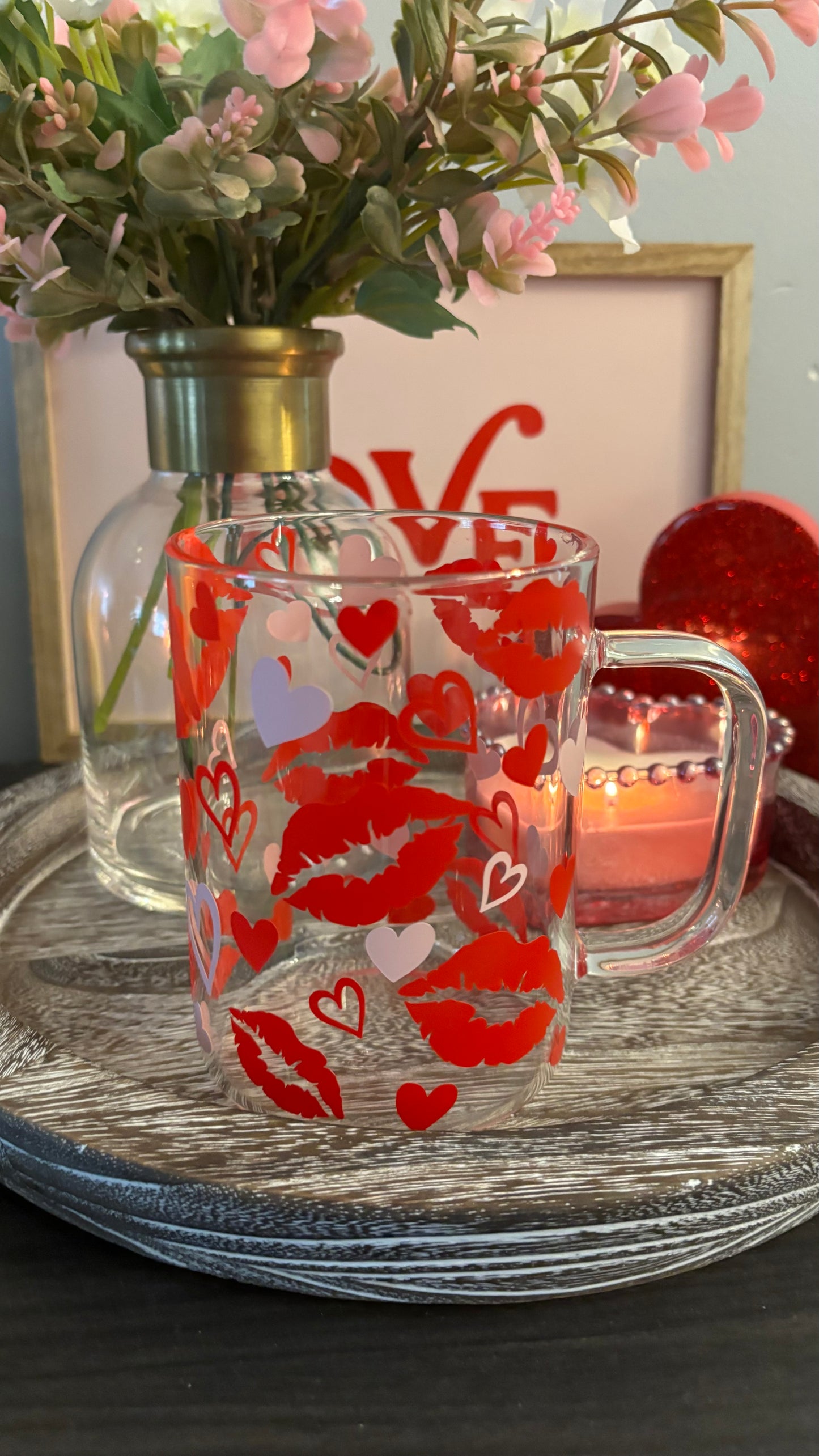 Kisses and hearts mug