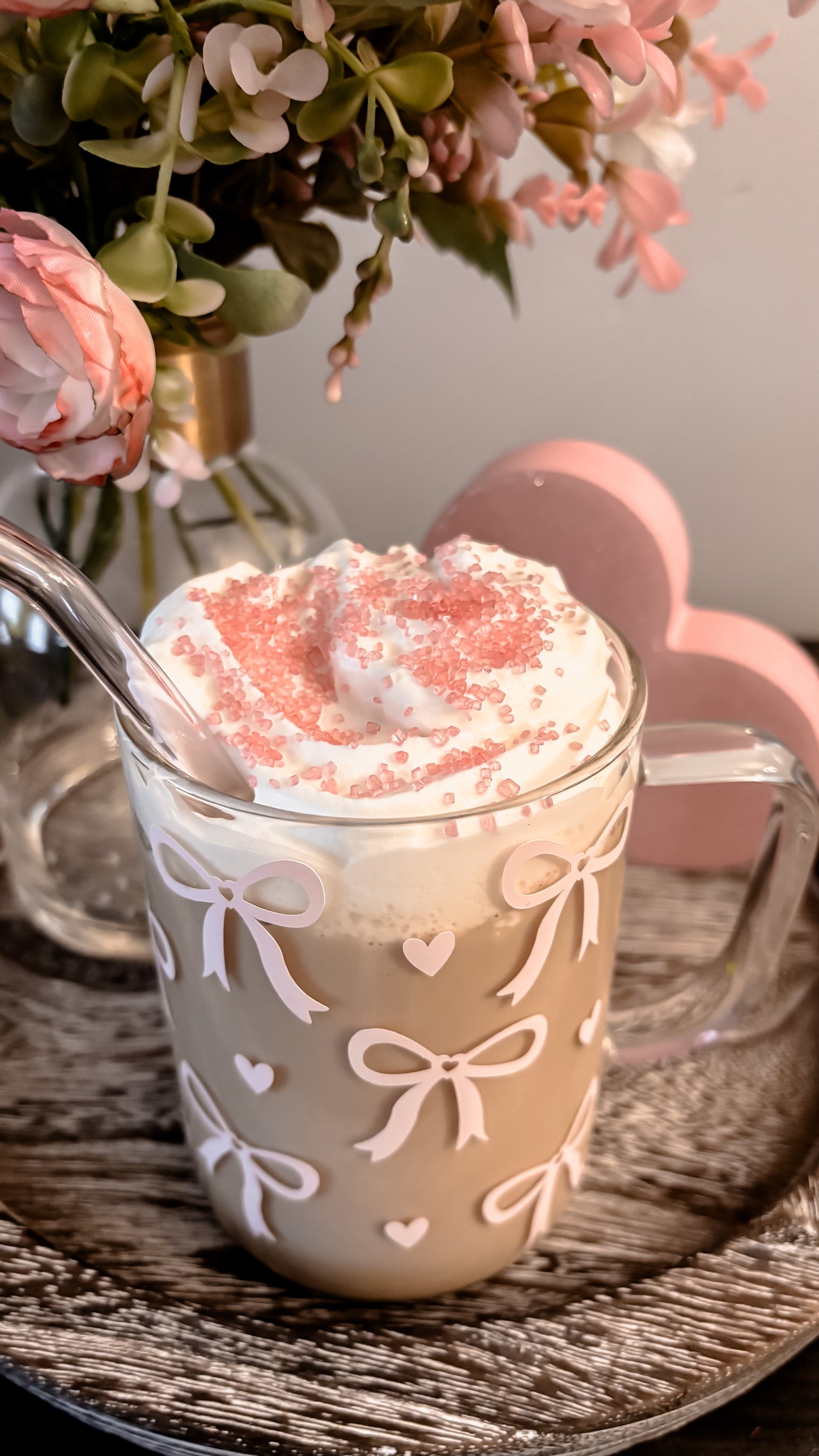 Pink bows glass mug